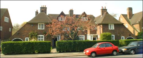079-81 Hampstead Way